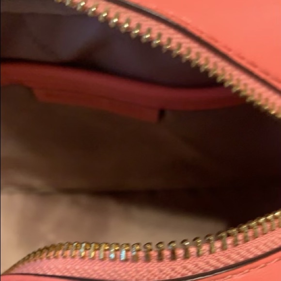 MK PURSE PINK😍😍😍😍😍😍 - Picture 3 of 3